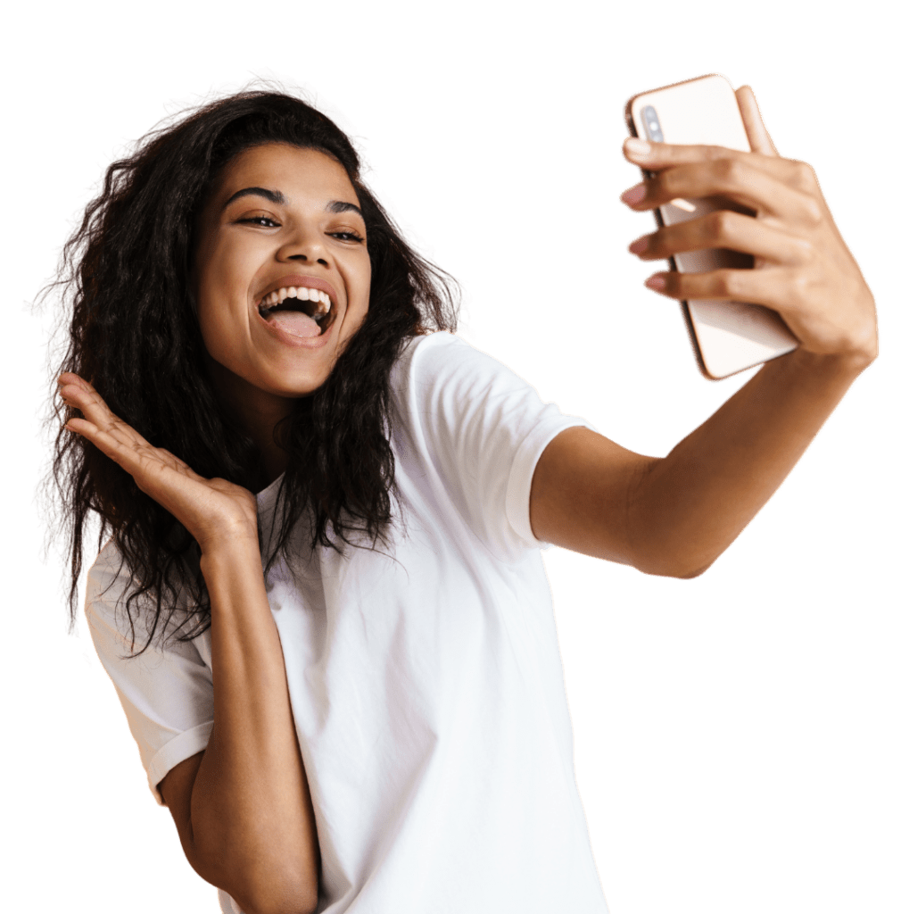 girl taking selfie